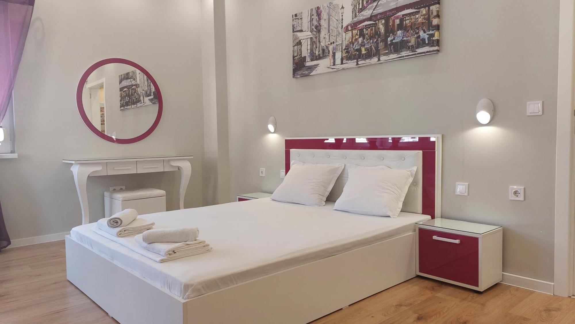 Апартамент Pink & Blue - 2Bdr With Balcony - Wi-Fi Varna Exterior foto